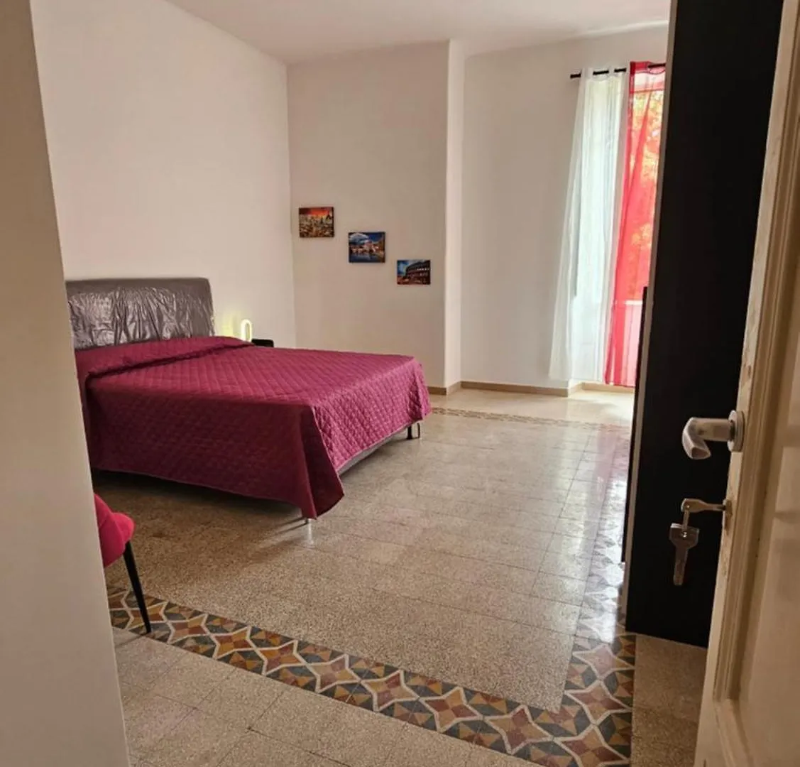 Taranto Rooms Roma 0*,